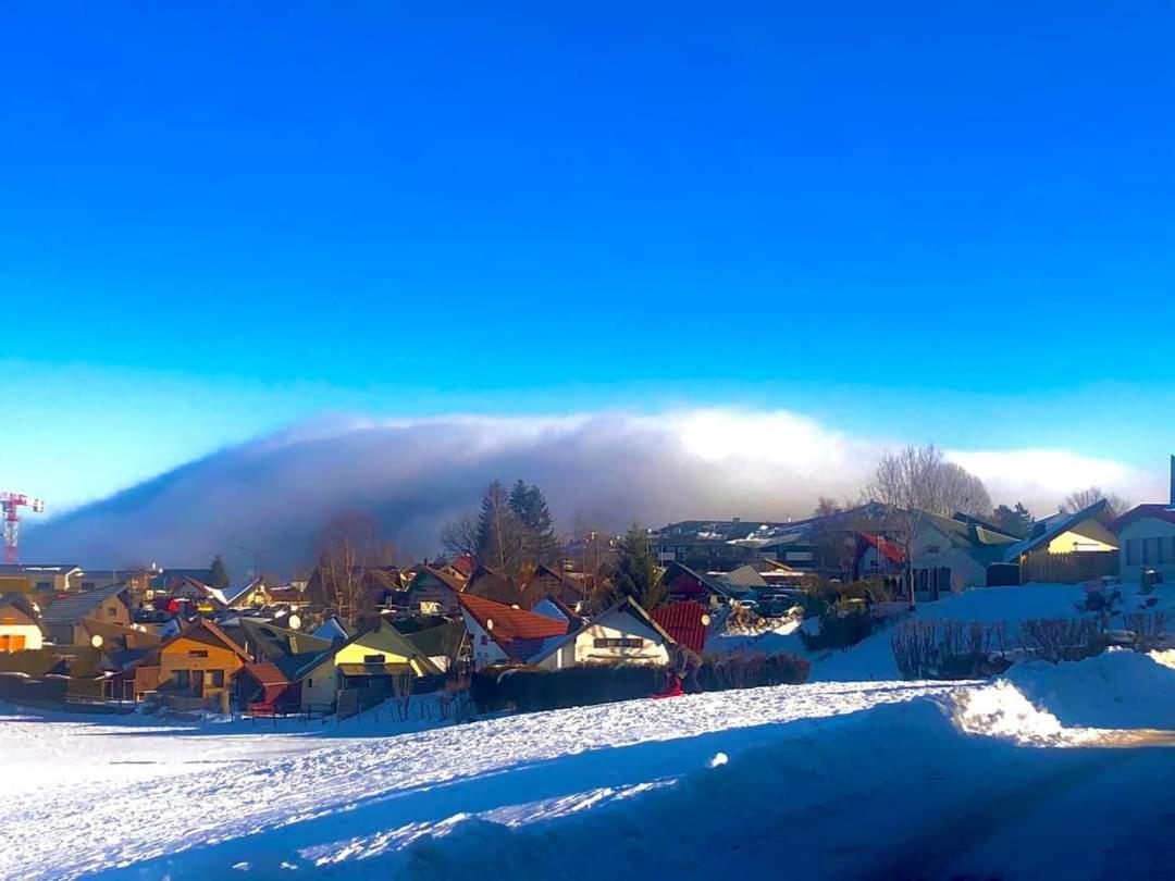Place Royale Pour 10 A 12 Personnes A 30 Met Des Pistes De Ski Et Vtt Métabief エクステリア 写真